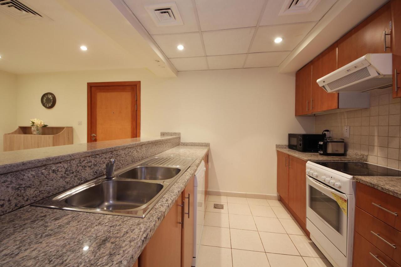 New Arabian Al Dhafra 2 The Greens 1 Br Dubai Exterior photo
